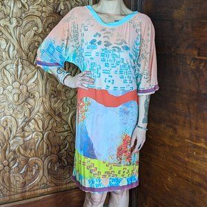 Save The Queen - Mesh beach cover-up